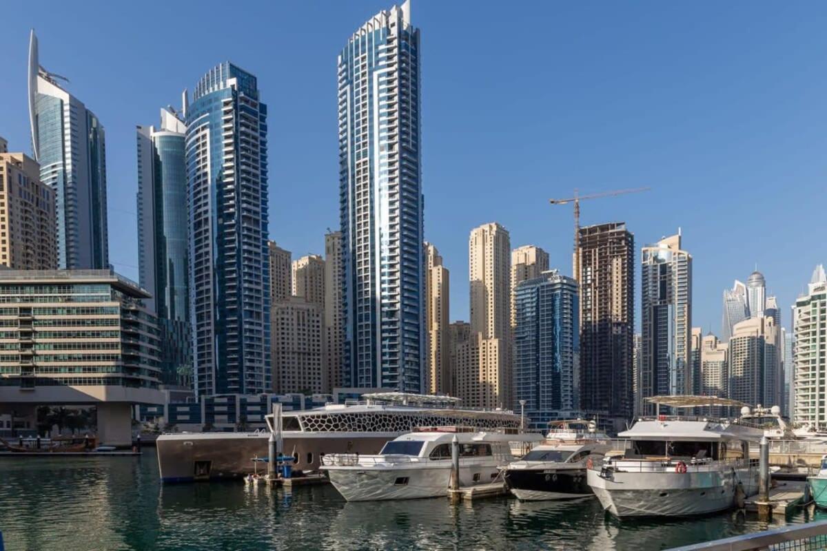 Frank Porter - Silverene Tower B Dubai Exteriör bild